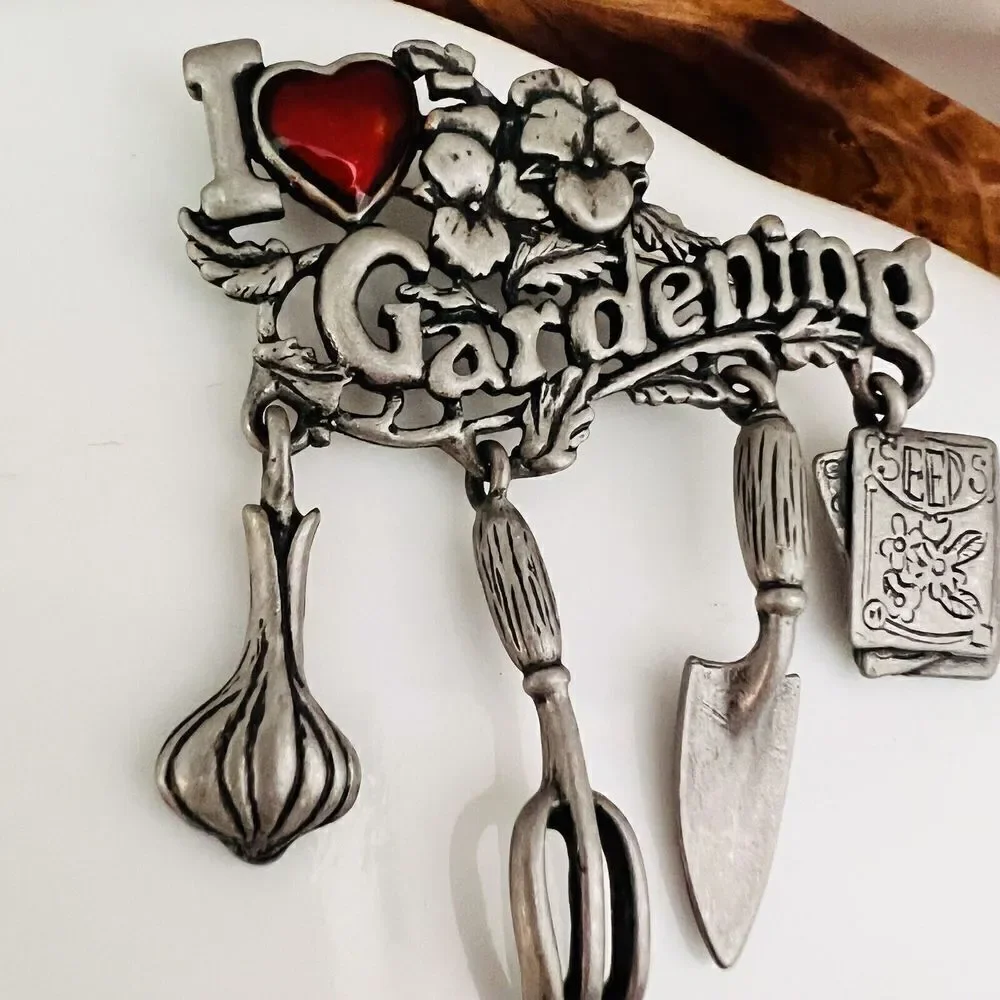 Vintage Danecraft I Love Gardening Pewter Pin Brooch Red Enameled Heart 1198